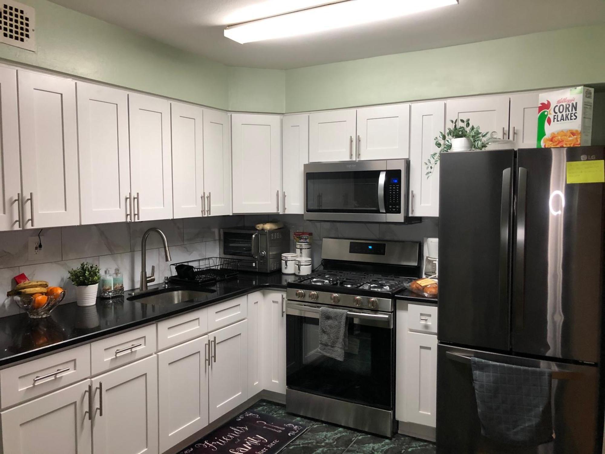 Chekell's Cozy Split Level Appartement New York